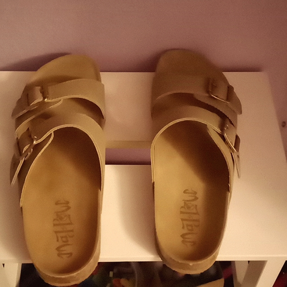 Light brown sandals with dill green leather straps